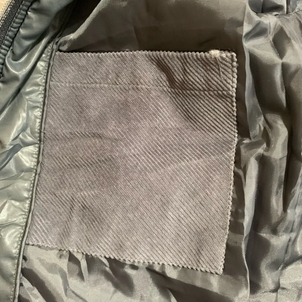 GUESS PREMIUM Gray Quilted Style Jacket - Size 12 Kids